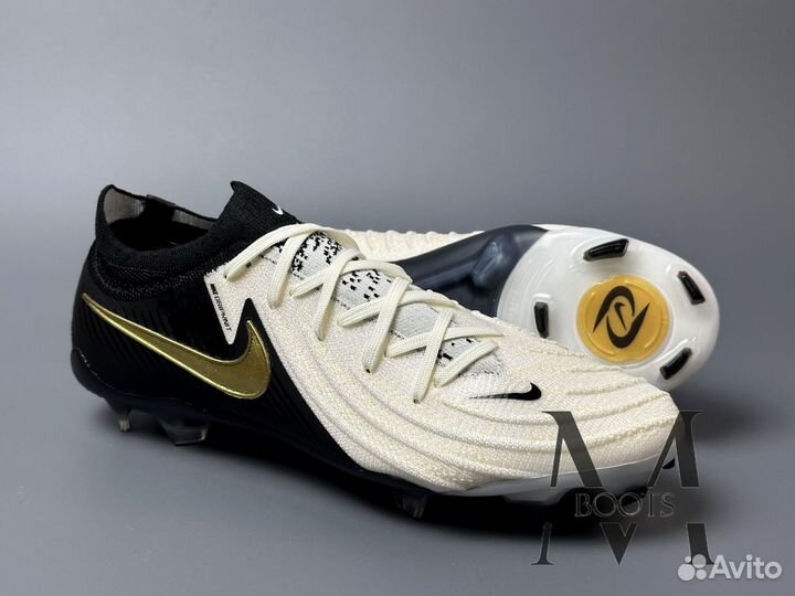 Бутсы Nike Phantom Luna