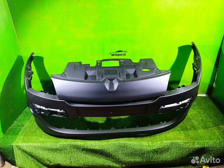 Бампер передний Renault Megane 3 08-12