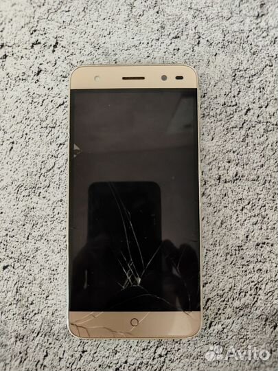 ZTE Blade V7 Lite, 2/16 ГБ