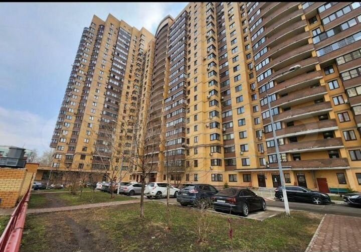 1-к. квартира, 44 м², 8/25 эт.
