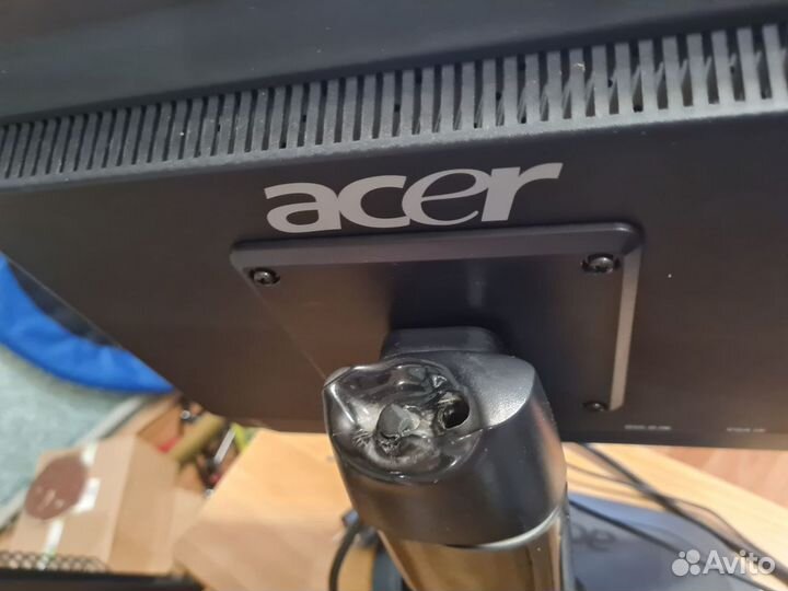 Монитор acer