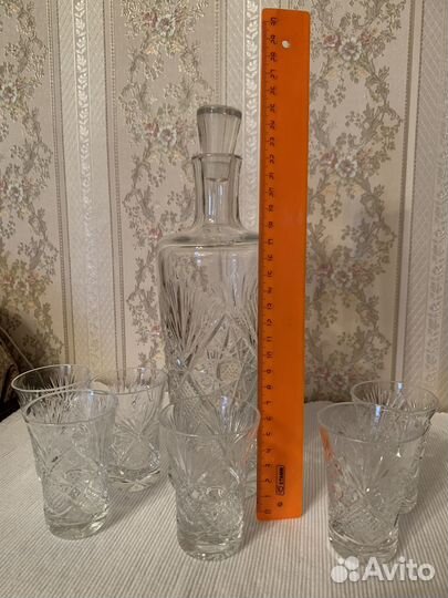 Графин хрустальный с рюмками