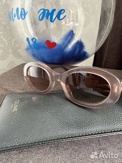 Солнцезащитные очки Celine