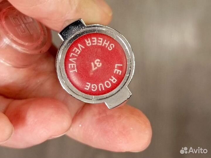 Помада givenchy le rouge 37 sheer velvet б/у