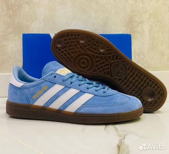 Кроссовки adidas spezial