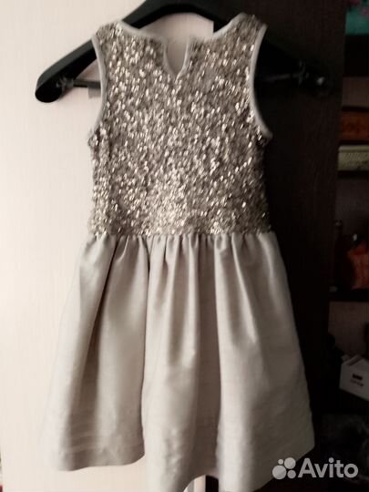Платье 122р