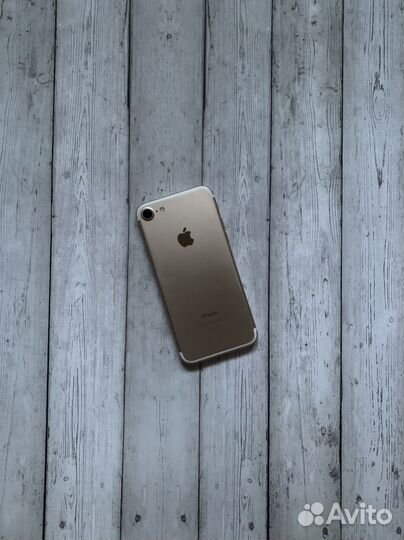 iPhone 7, 128 ГБ
