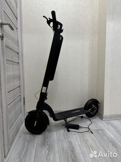 Электросамокат халтен лайт плюс