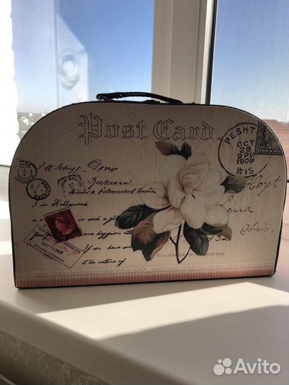 Чемоданчик