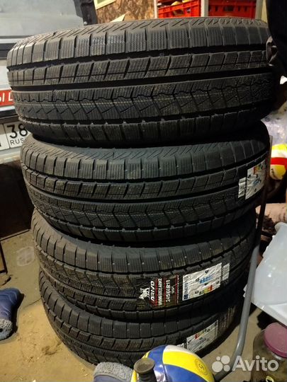 Triangle TRD02 245/60 R18 105