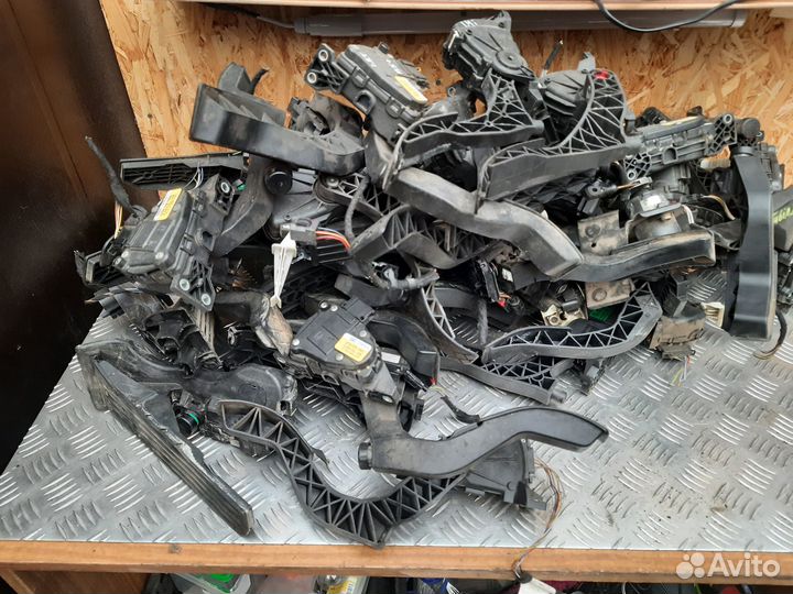 Педаль газа электронная для VAG VW audi Skoda