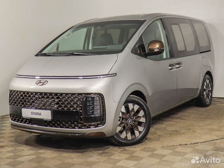 Hyundai Staria, 2023