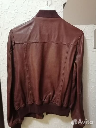 Куртка кожаная женская 44