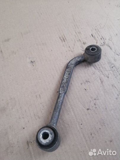 Стойка стабилизатора задняя правая Mercedes-Benz