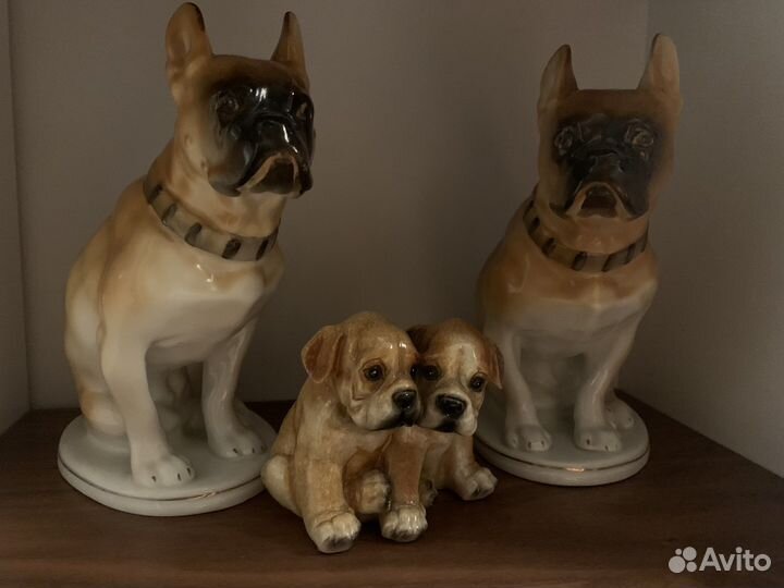 Статуэтки фарфоровые