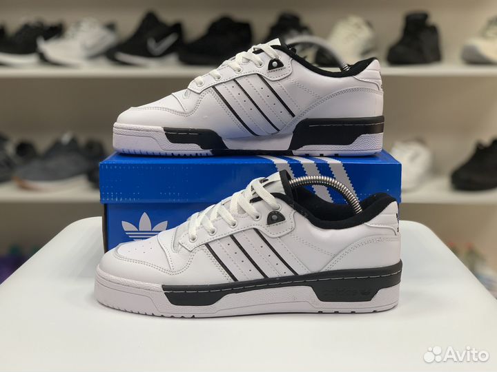 Кроссовки Adidas rivalry