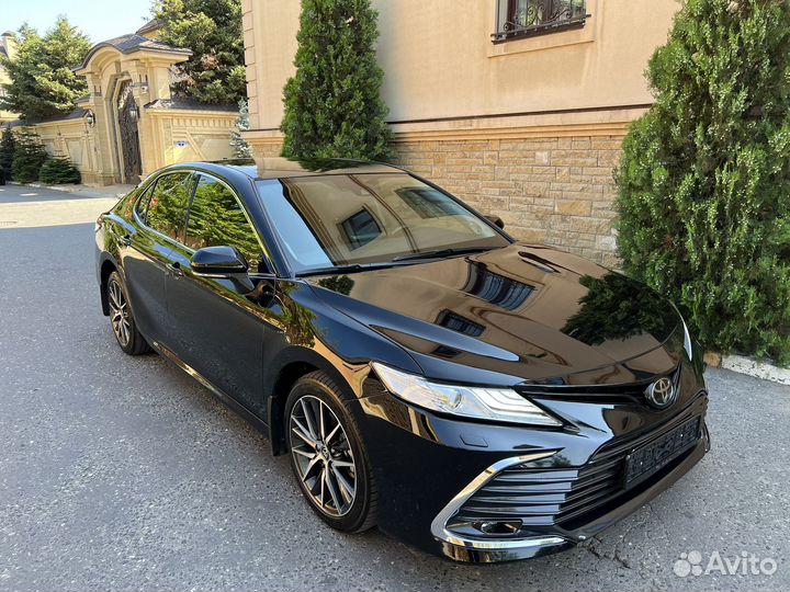 Toyota Camry 2.5 AT, 2021, 13 000 км