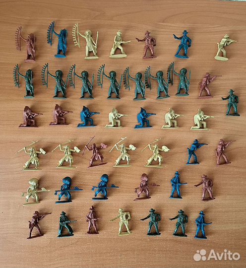 Солдатики индейцы ковбои