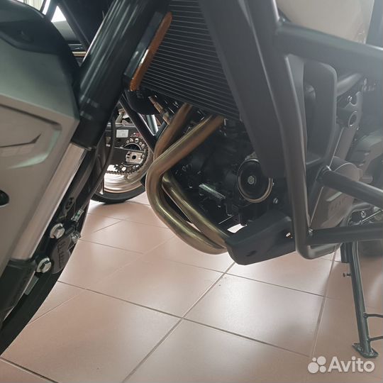 Cfmoto 700MT (ABS)