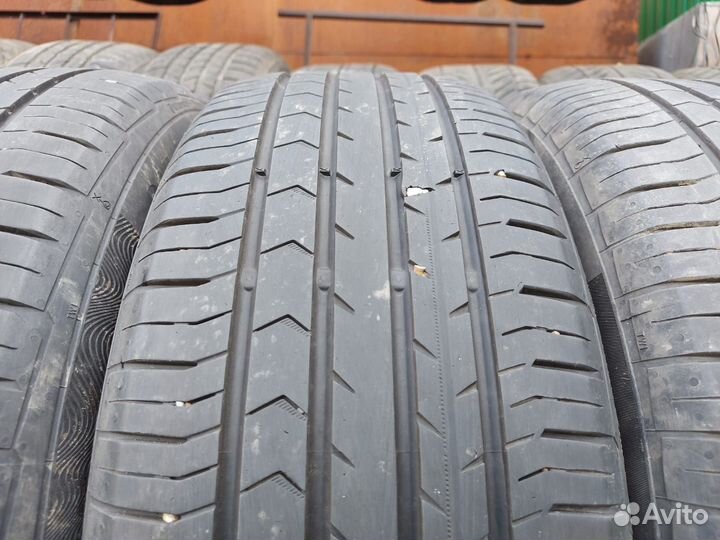 Continental ContiPremiumContact 5 215/55 R17 94V