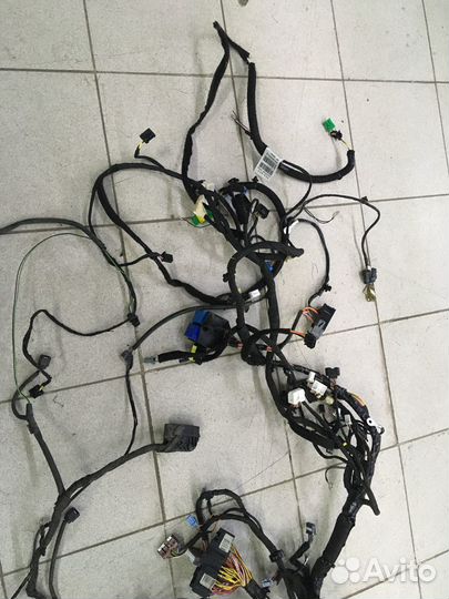 Проводка салона Renault duster дизель 240182520V