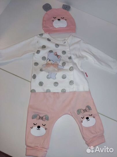 Комплект на выписку для девочки