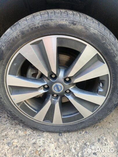 Диски литые оригинальные Nissan Leaf R17 в Томске