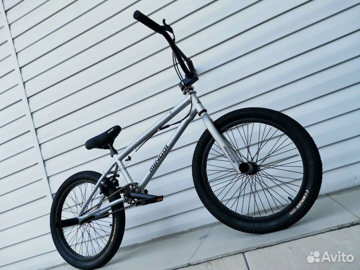 Трюковой велосипед bmx