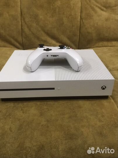 Xbox One s