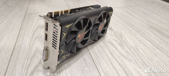 Видеокарта GTX 760 4Gb
