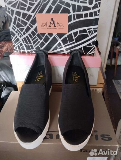 Босоножки женские 36 размер