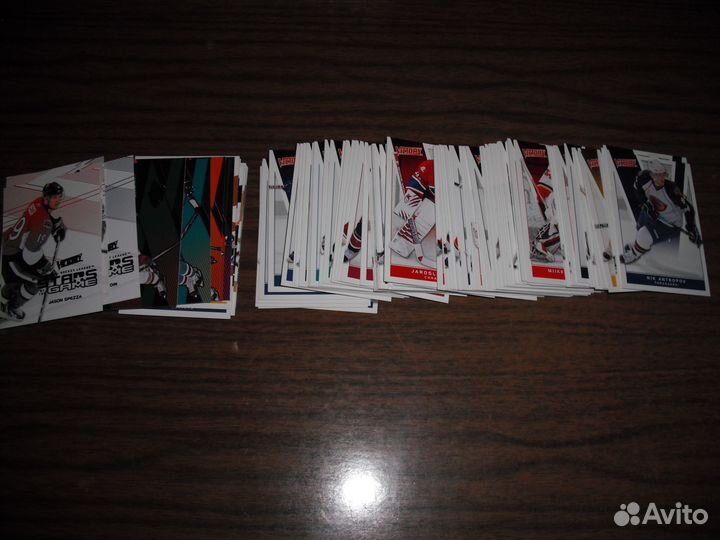 Карточки Upper Deck Victory Hockey 2010-11 (NHL)