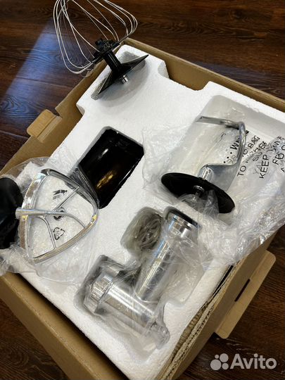 Кухонный комбайн 4 в 1 Domotec MS-5301