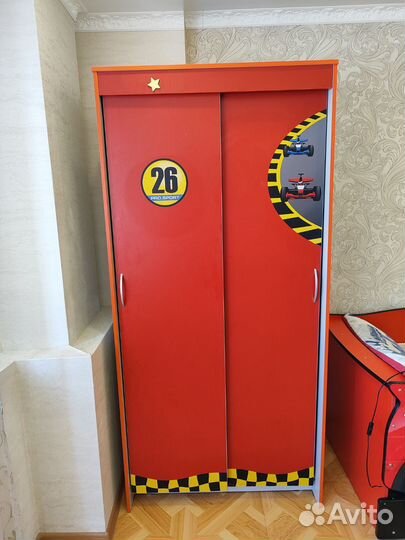 Детский мебельный гарнитур