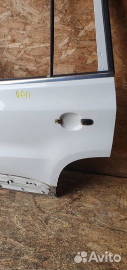 Дверь задняя левая Volkswagen Tiguan 2007-2011