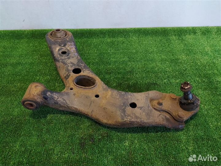 Рычаг передний левый нижний Toyota RAV4 A30 2007