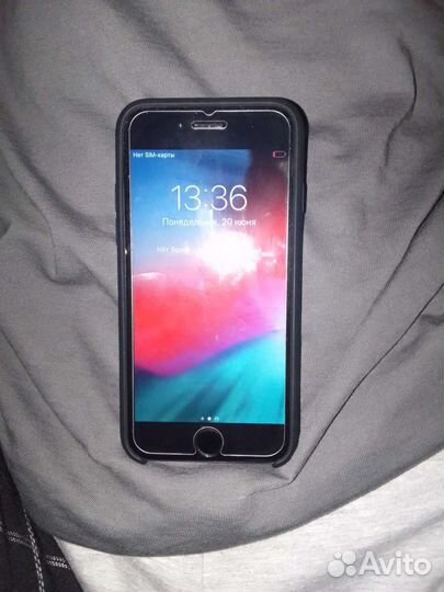 Телефон iPhone 6s