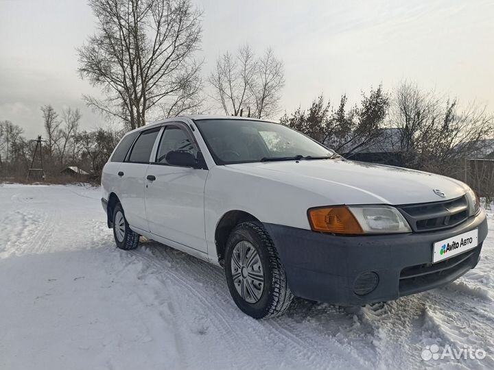 Nissan AD 1.3 AT, 2001, 256 000 км