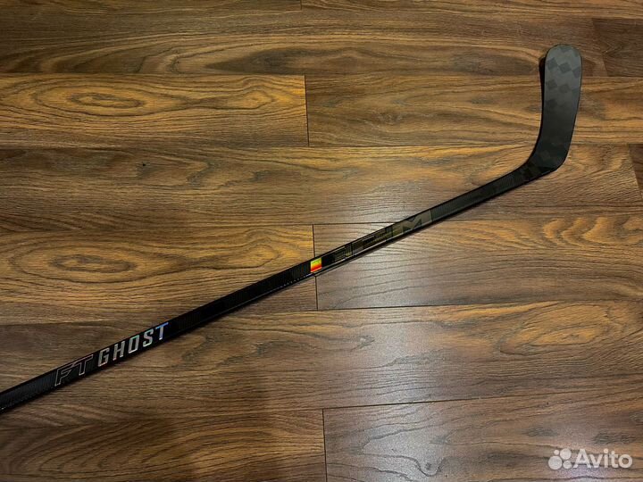 Хоккейные клюшки ccm Ghost