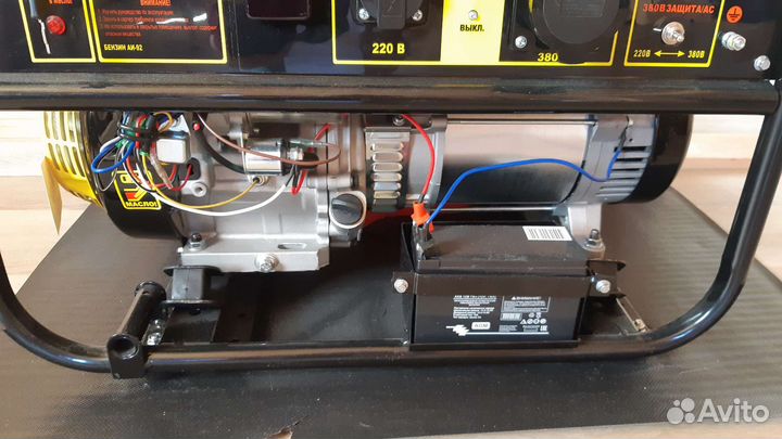 Генератор бензиновый новый