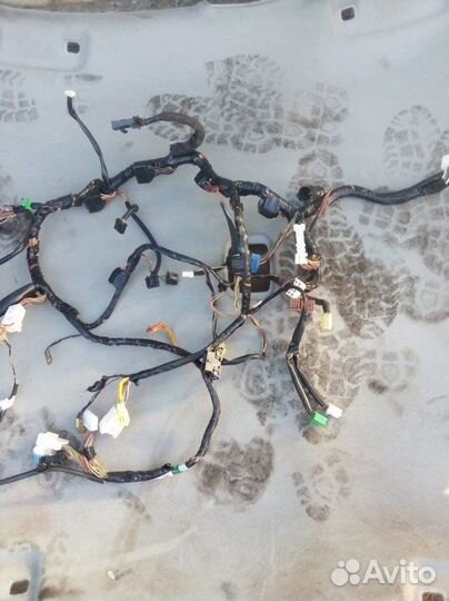 Проводка салона Suzuki Sx4 M16A 2010