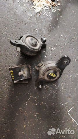 Подушка двигателя передняя левая subaru forester