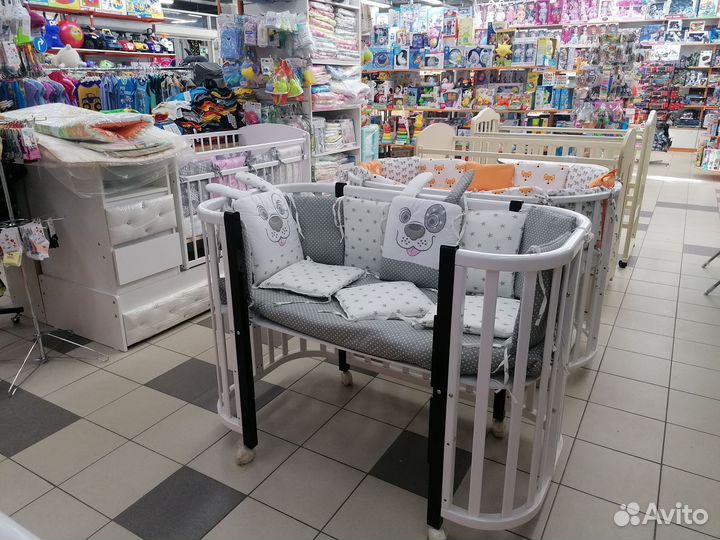 Детская кроватка трансформер овальная