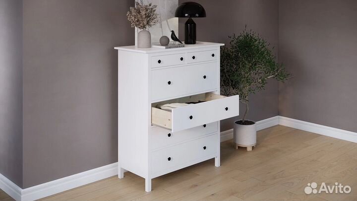 Комод IKEA Хемнэс 8 ящиков