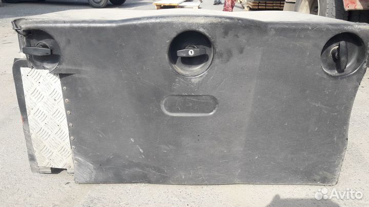 Инструментальный ящик на грузовик