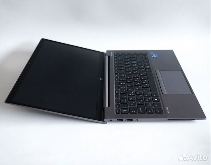 HP Zbook Firefly 14 G8 i7-1185G7 32GB 512GB T500