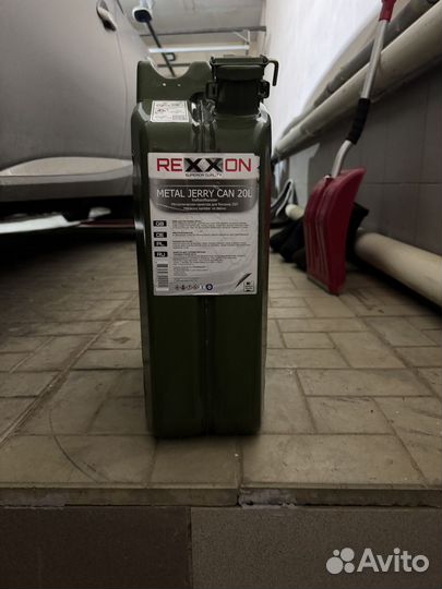 Канистра 20 литров для бензина металлическая