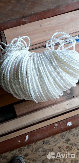 Трос швартовый