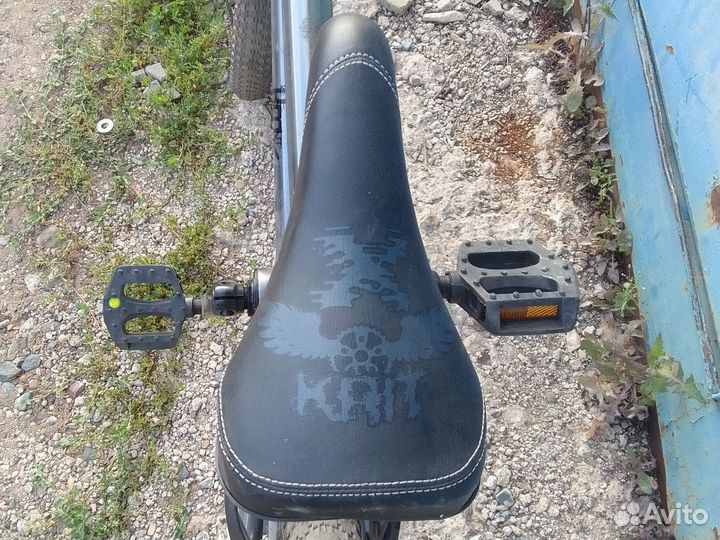 Велосипед подростковый BMX. Все навесное на фото