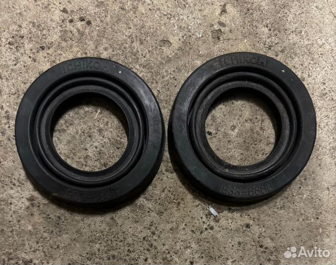 Пыльник фары Ichikoh 933-6860